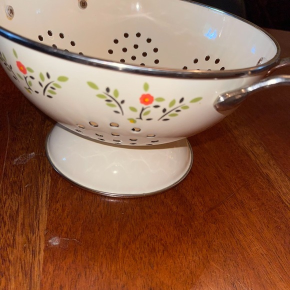 Colander - Picture 10 of 10